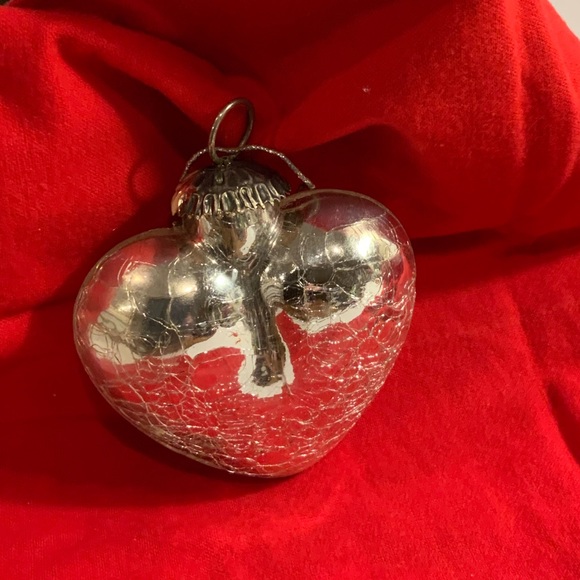 Pottery Barn Other - Crackled Silver Heart Ornament 🎄
